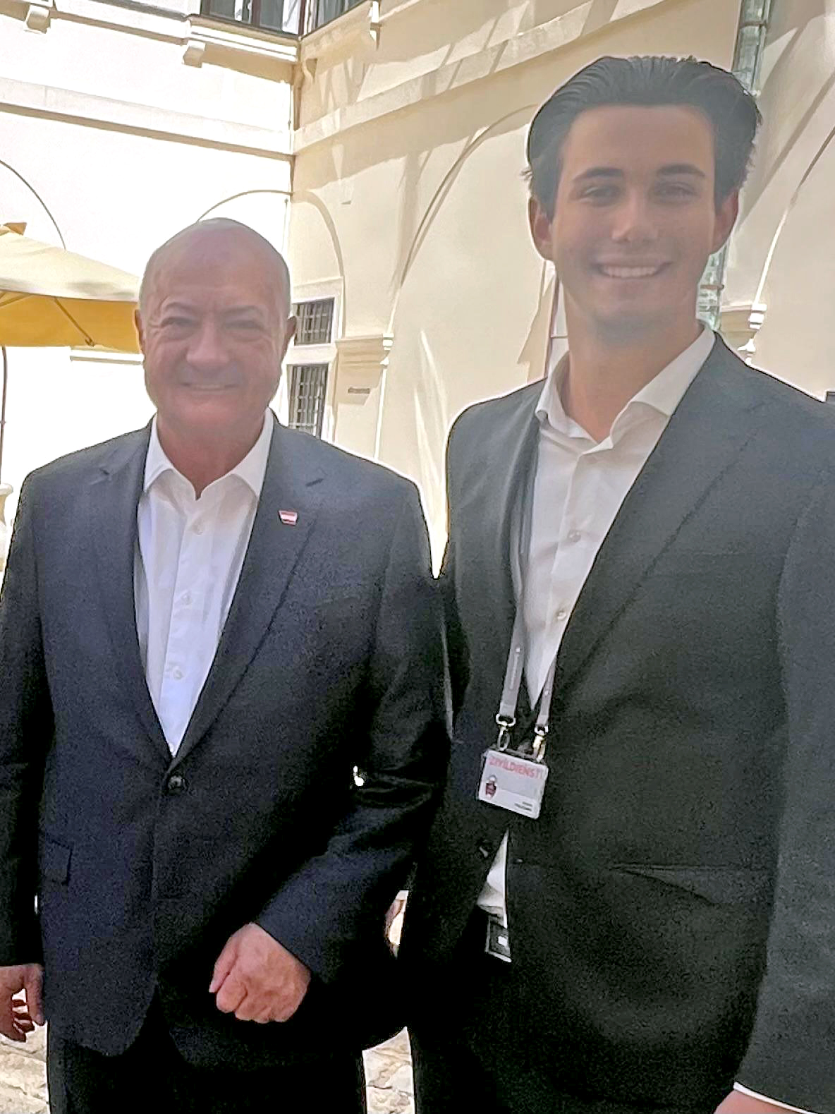Wolfsberger als Zivildiener im Bundeskanzleramt in Wien