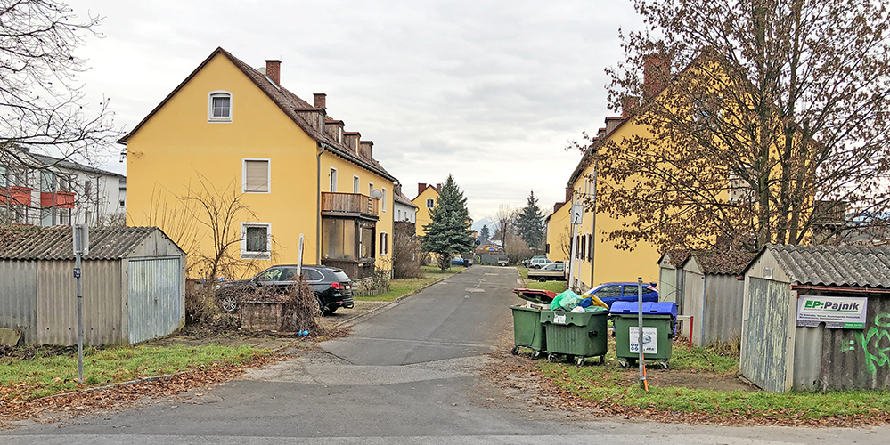 In Wolfsberg steht ganzer Straßenzug zum Verkauf Sechs Häuser im
